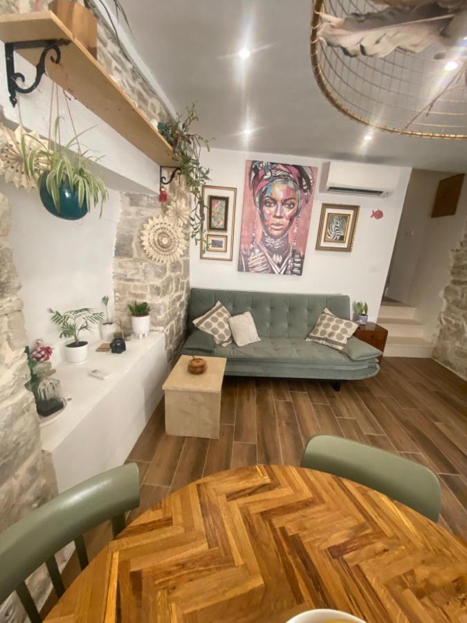 Apartman Oleandar Kaštela المظهر الخارجي الصورة