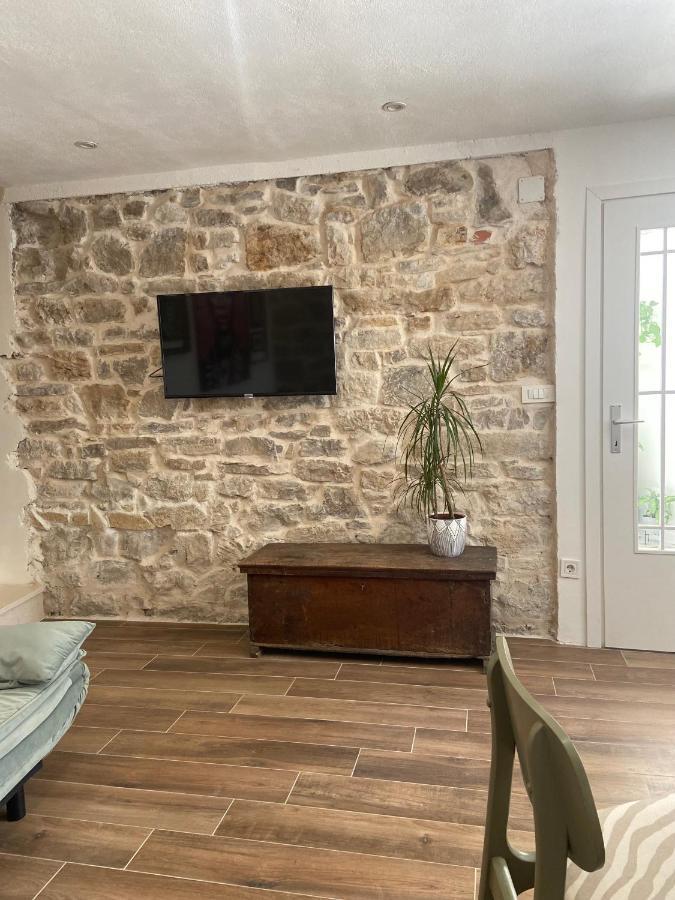 Apartman Oleandar Kaštela المظهر الخارجي الصورة