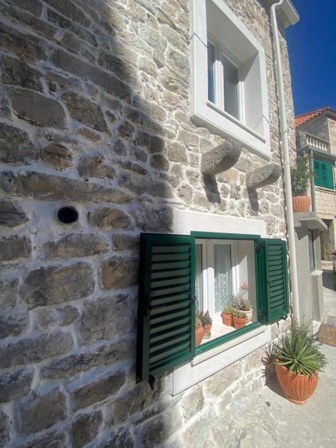 Apartman Oleandar Kaštela المظهر الخارجي الصورة