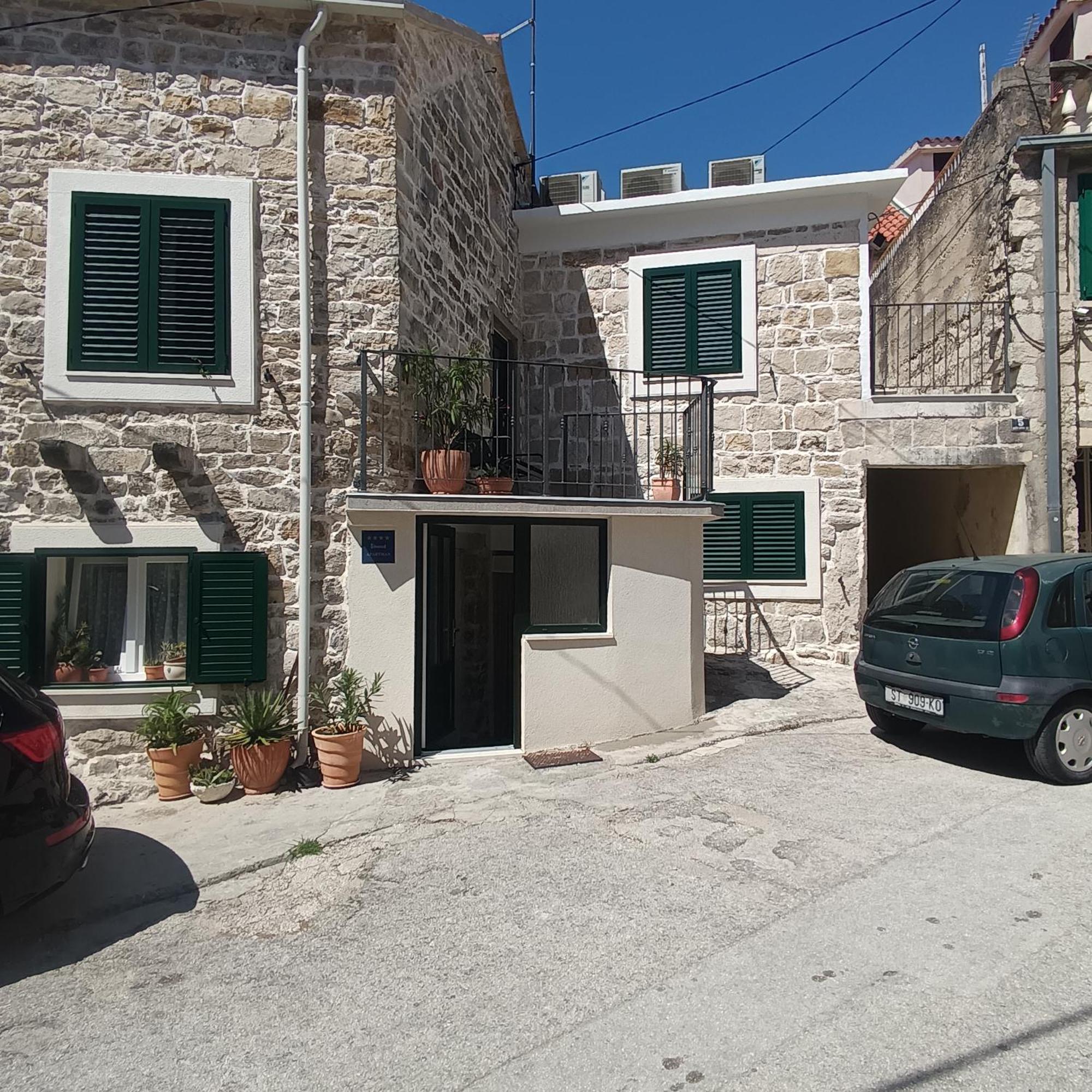Apartman Oleandar Kaštela المظهر الخارجي الصورة